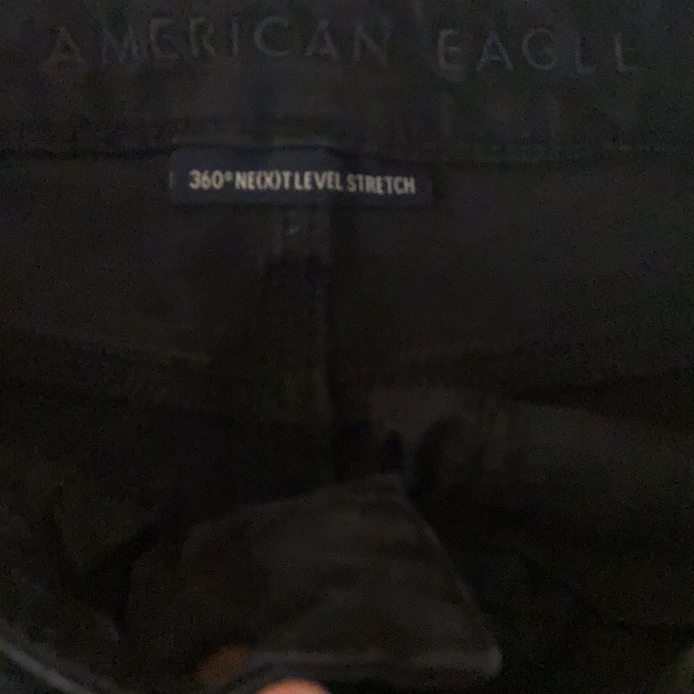 American Eagle distressed Super hi-rise jegging - Picture 3 of 8